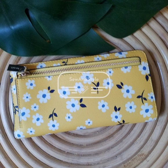 Kate Spade NWT Staci Floral Darcy Fleurette Wallet - Picture 3 of 7